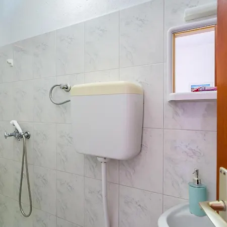 Awesome In With Kitchen